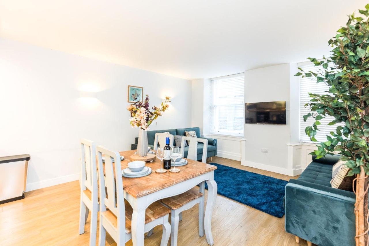 Luxury Modern 3 Bedroom Apartment In City Centre Edinburgh Bagian luar foto