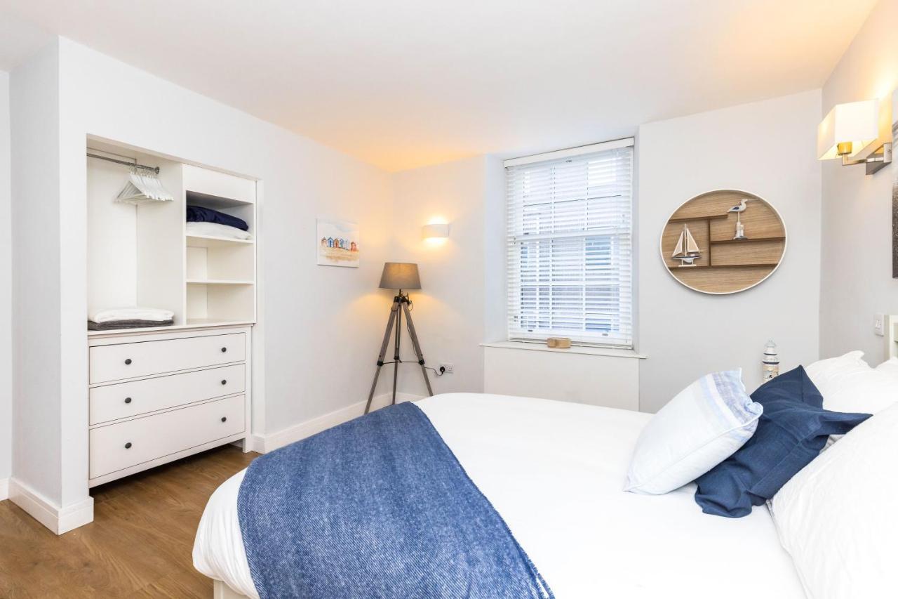 Luxury Modern 3 Bedroom Apartment In City Centre Edinburgh Bagian luar foto