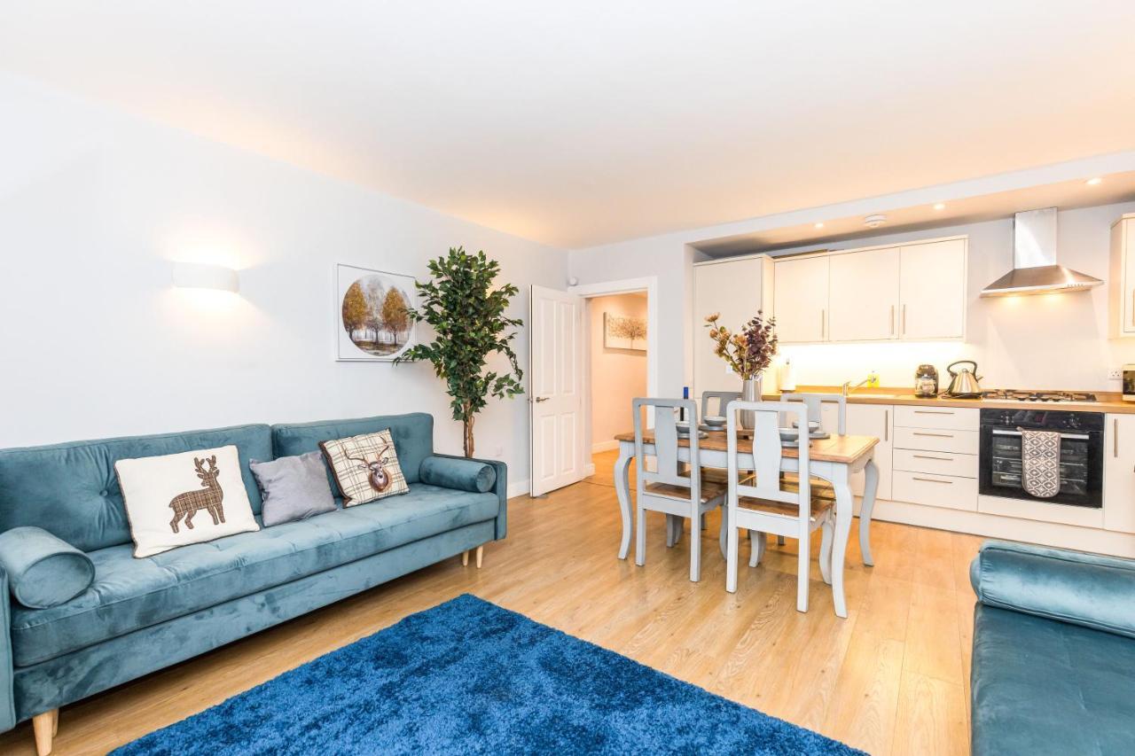 Luxury Modern 3 Bedroom Apartment In City Centre Edinburgh Bagian luar foto