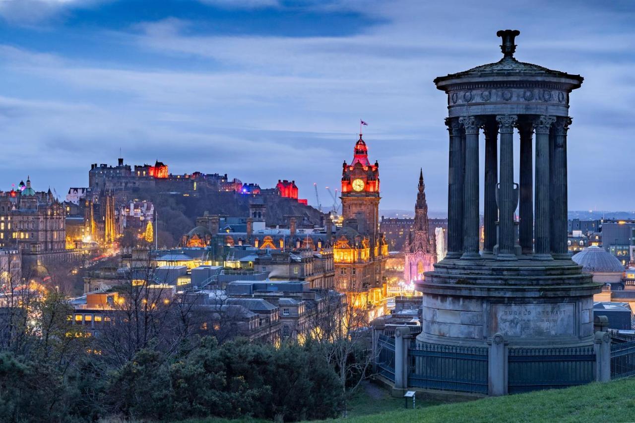 Luxury Modern 3 Bedroom Apartment In City Centre Edinburgh Bagian luar foto
