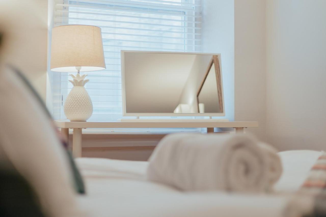 Luxury Modern 3 Bedroom Apartment In City Centre Edinburgh Bagian luar foto