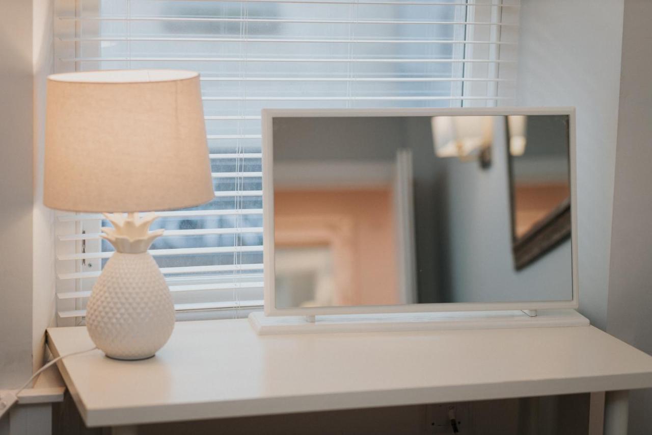 Luxury Modern 3 Bedroom Apartment In City Centre Edinburgh Bagian luar foto