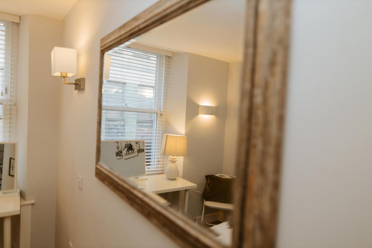 Luxury Modern 3 Bedroom Apartment In City Centre Edinburgh Bagian luar foto