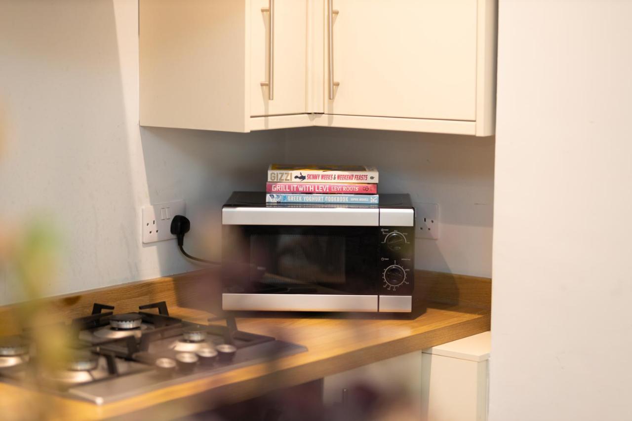 Luxury Modern 3 Bedroom Apartment In City Centre Edinburgh Bagian luar foto
